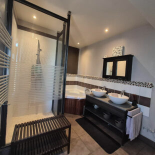 Maison  semi- plain pied avec garage Neuville-en-ferrain