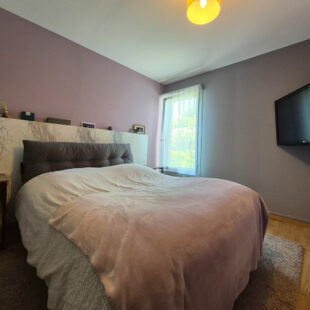 Maison  semi- plain pied avec garage Neuville-en-ferrain