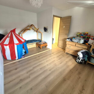 Maison Mons En Pevele 5 pièce(s) 170 m2