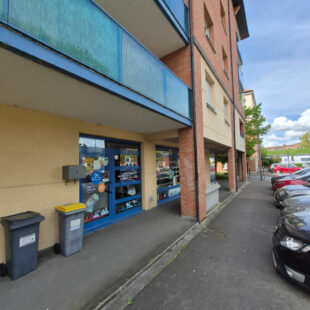 A VENDRE – LOCAL COMMERCIAL VENDU LOUÉ
