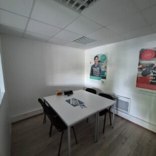 A VENDRE – LOCAL COMMERCIAL VENDU LOUÉ