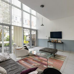 EXCLUSIVITE : LILLE CHU OSCAR LAMBRET : Maison d’architecte de 160 m² – 3 chambres jardin garage