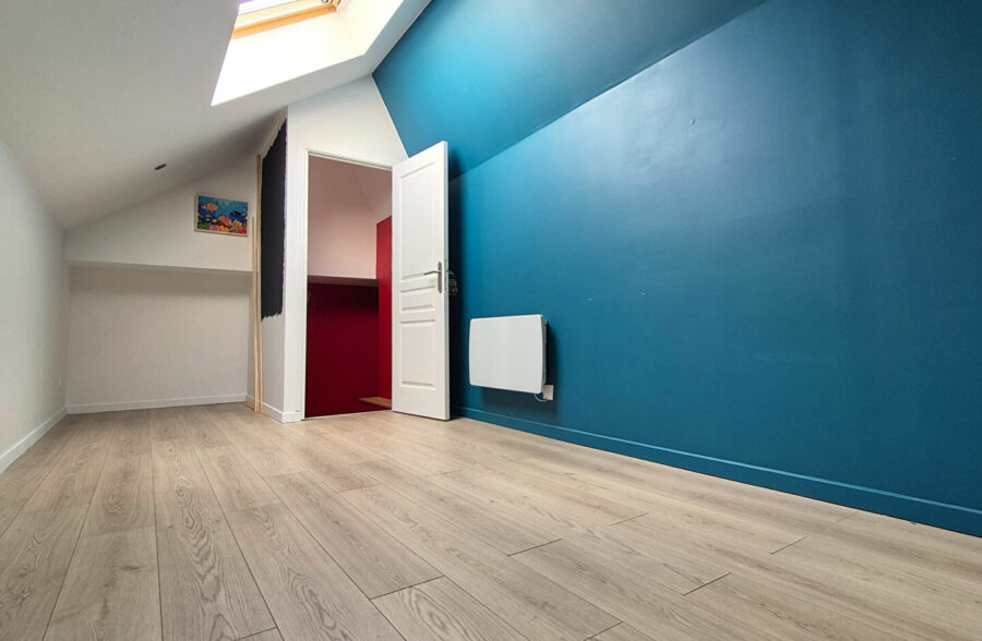 LOFT 118 m² AVEC TERRASSE ET PARKING