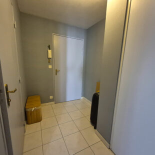 Appartement Lens 3 pièce(s) 51.65 m2 + place de parking.