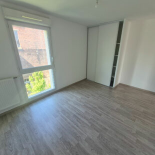 Appartement Haubourdin 2 chambres, double terrasse, parking privatif.