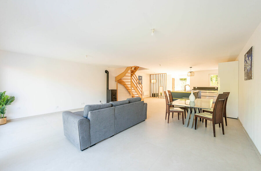 MAISON CUBIQUE INDIVIDUELLE DE 138 M²
