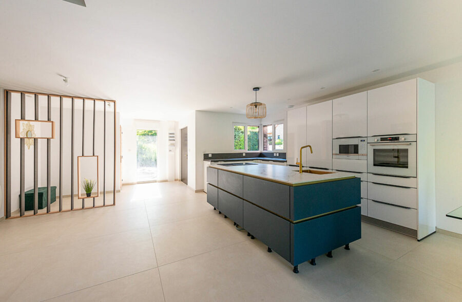 MAISON CUBIQUE INDIVIDUELLE DE 138 M²