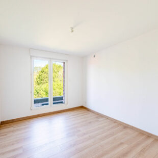 MAISON CUBIQUE INDIVIDUELLE DE 138 M²