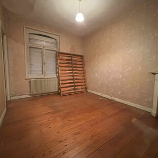 Maison de ville semi individuelle