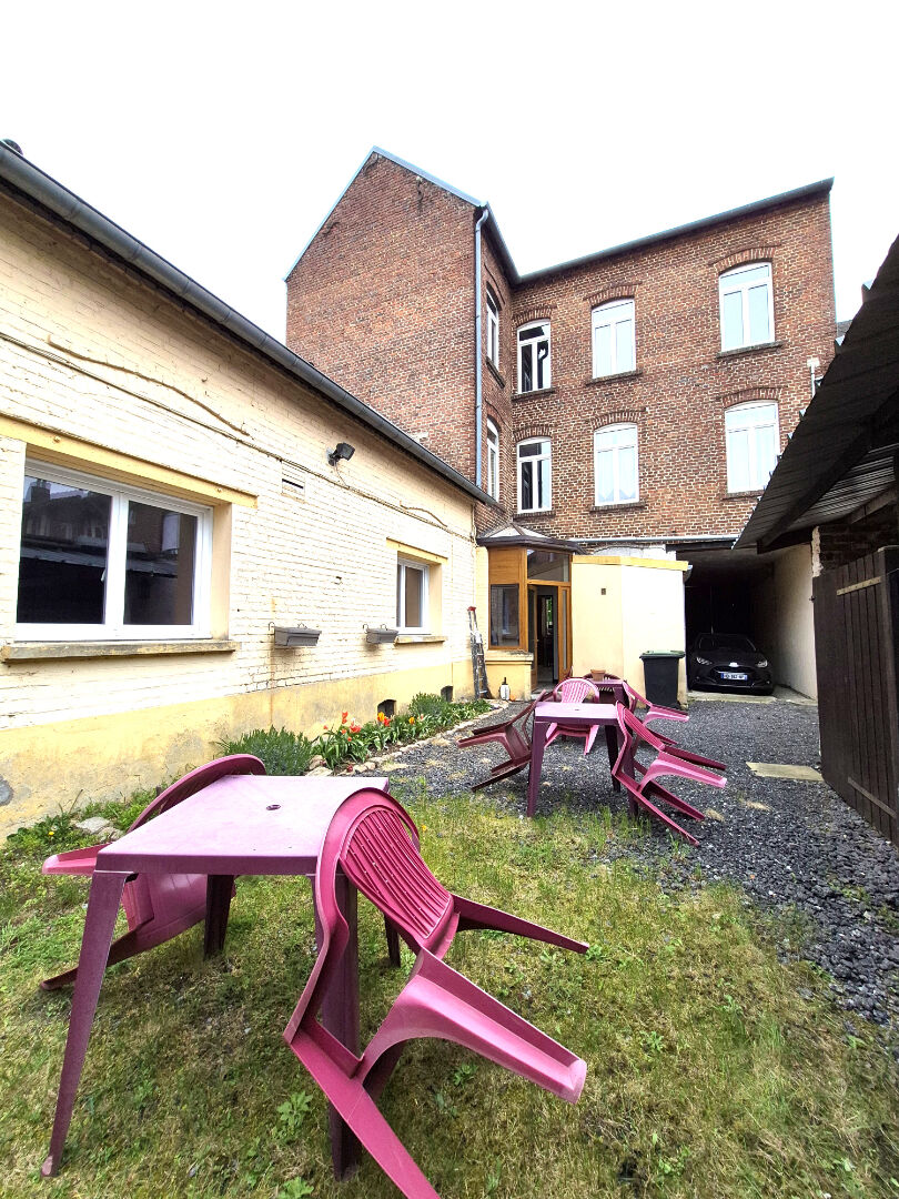 Immeuble Cambrai 10 pièce(s) 190 m2