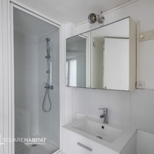 EXCLUSIVITÉ LILLE WAZEMMES / SAINT-MICHEL : T1 BIS EN DUPLEX AVEC TERRASSE PRIVATIVE