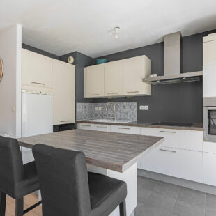 EN EXCLUSIVITÉ ! Appartement T3 avec grande terrasse !! Centre-ville de Roubaix 159 500€ HAI!!