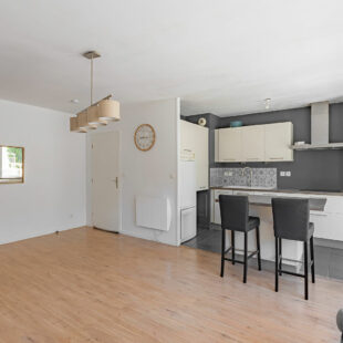 EN EXCLUSIVITÉ ! Appartement T3 avec grande terrasse !! Centre-ville de Roubaix 159 500€ HAI!!