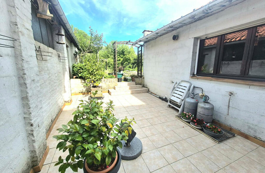 Maison Heuchin 6 pièce(s) 147 m2