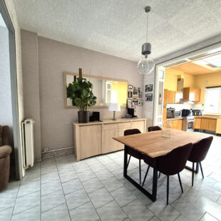 Maison Saint Andre Lez Lille, 4 grandes chambres, cour, cave