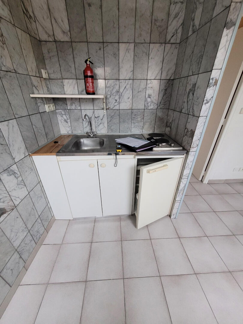 Immeuble Sin Le Noble  93.79m2