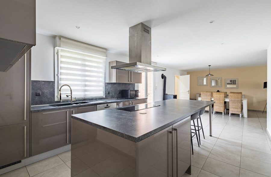 Halluin maison individuelle en semi plain-pied de 150m²