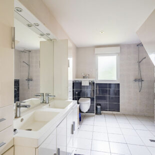 Halluin maison individuelle en semi plain-pied de 150m²