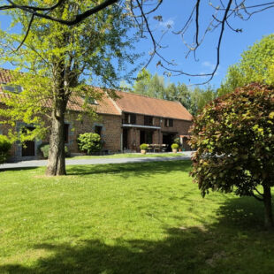 Maison La Flamengrie 10 pièce(s) 153 m2