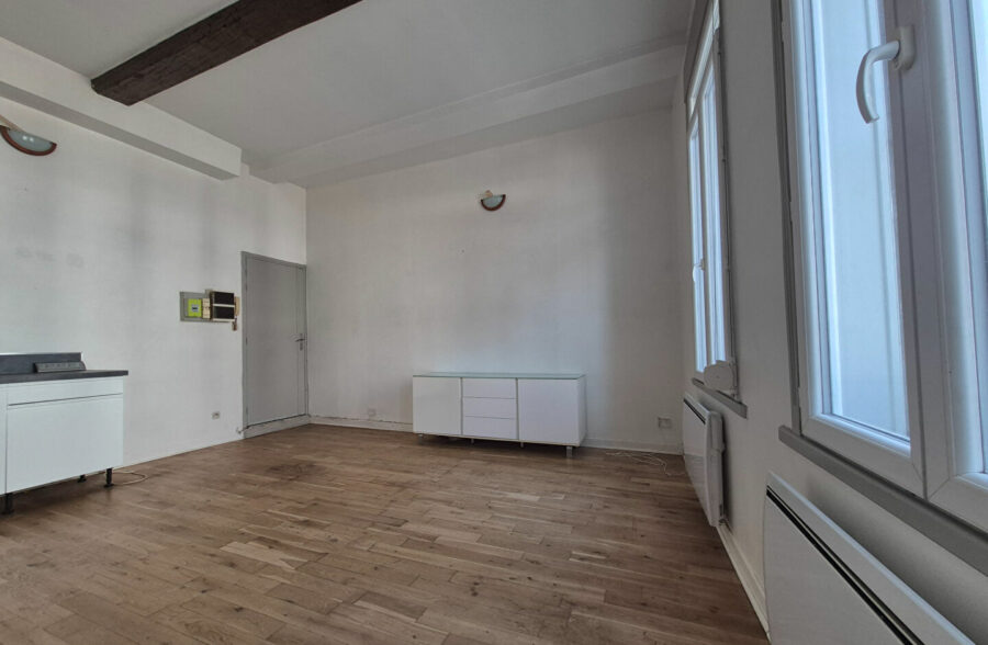 VIEUX LILLE – Rue st andré –  2 pièces 39 m²