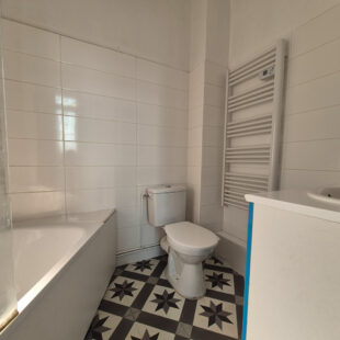 VIEUX LILLE – Rue st andré –  2 pièces 39 m²