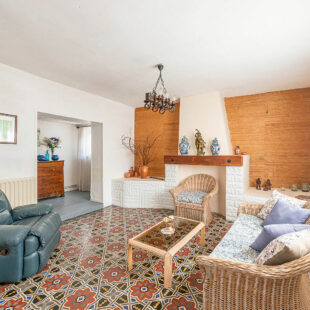 Maison en semi plein pied sur 1363 m²