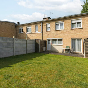 Maison  Familiale 1960, trois chambres, jardin et  garage &nbsp;Sous compromis&nbsp;