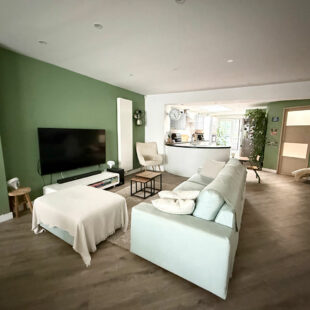Halluin Maison de 150 m², 4 chambres, bureau et jardin.