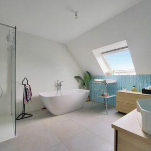 Maison Bachy 6 pièce(s) 209 m2
