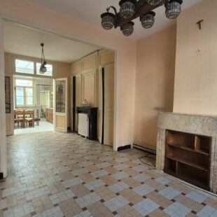 Maison  Lomme A RENOVER de 90m2 avec jardin – fort potentiel.
