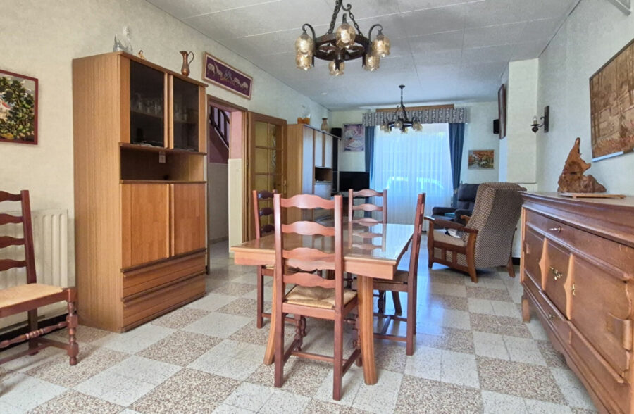 Joli semi plain-pied dans un environnement calme dans le nouveau Roubaix, doté d’un jardin et d’un garage.
