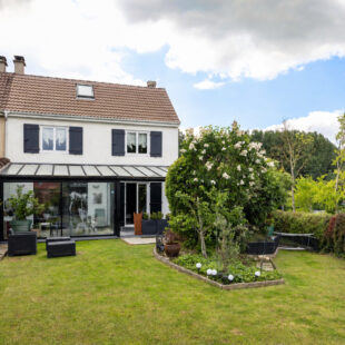 Chéreng -Maison familiale 4 chambres -Parcelle 400 m² – Garage – DPE B -425 000 €