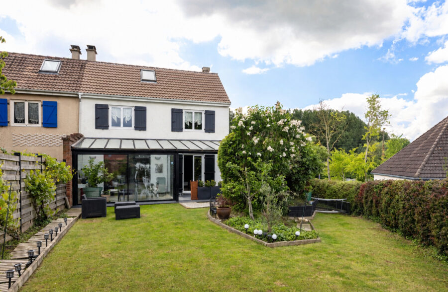Chéreng -Maison familiale 4 chambres -Parcelle 400 m² – Garage – DPE B -425 000 €