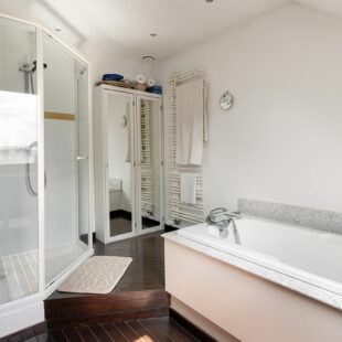 Chéreng -Maison familiale 4 chambres -Parcelle 400 m² – Garage – DPE B -425 000 €