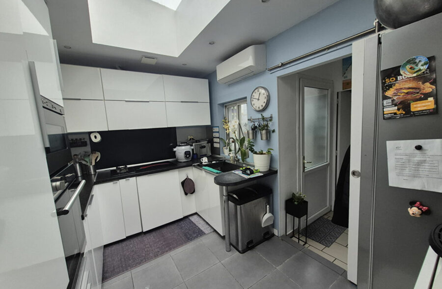 À Vendre : Charmante Maison de Ville 5 pièces 93m² à Roubaix à 119000€ FAI !!!
