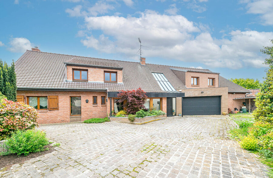 Maison Brillon 7 pièce(s) 243 m2