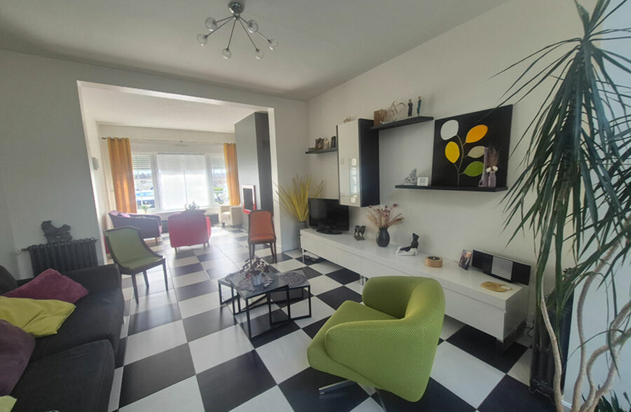 Maison Bruay La Buissiere 8 pièce(s) 145 m2