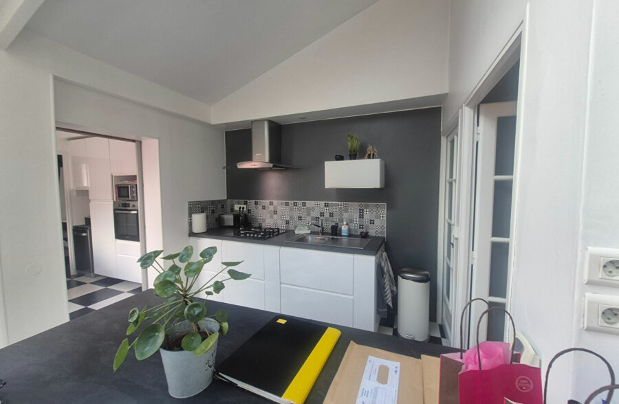 Maison Bruay La Buissiere 8 pièce(s) 145 m2