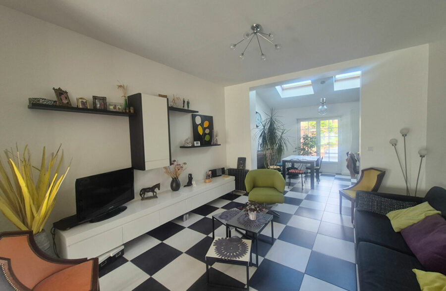 Maison Bruay La Buissiere 8 pièce(s) 145 m2