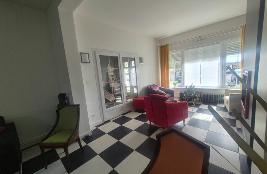 Maison Bruay La Buissiere 8 pièce(s) 145 m2