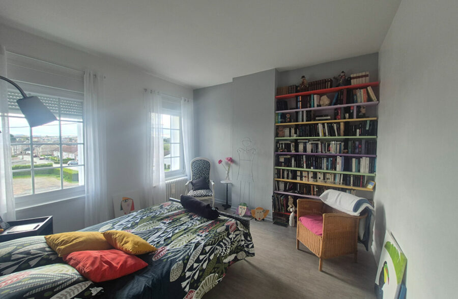 Maison Bruay La Buissiere 8 pièce(s) 145 m2