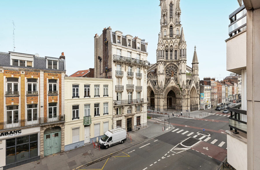 LILLE rue nationale T2