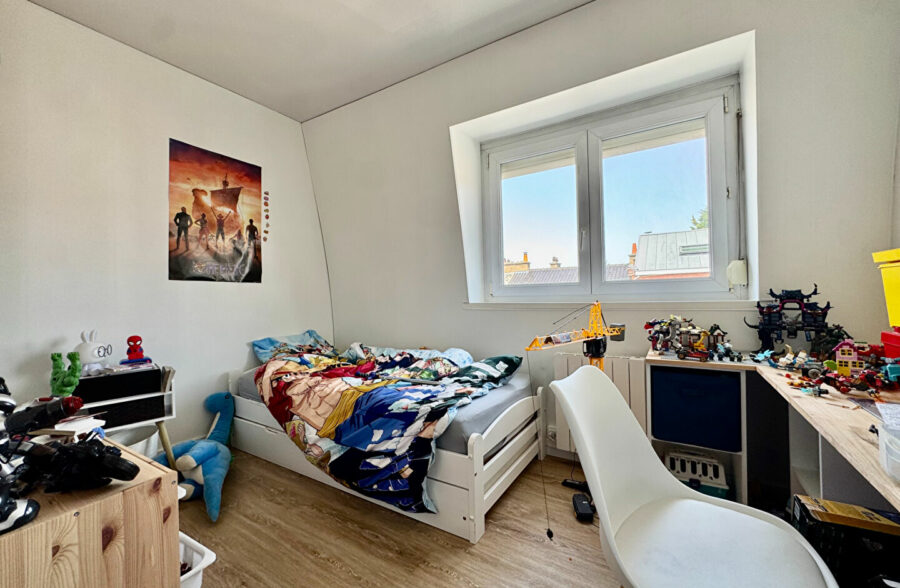 Maison Villeneuve D Ascq 5 pièce(s) 100 m2