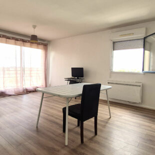 Studio 39m² Roncq Blanc Four