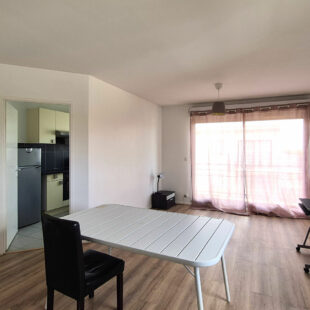 Studio 39m² Roncq Blanc Four