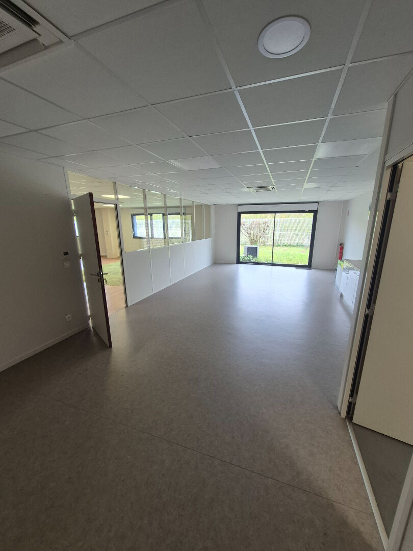 Bureaux 385m² Sars & Rosières