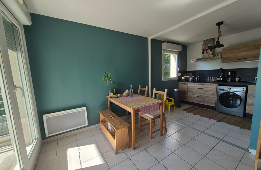 Appartement Lens 3 pièce(s) 61.60 m2 +parking.