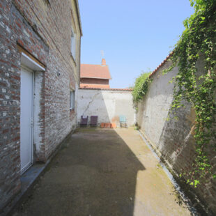 Maison de 4 chambres cour garage