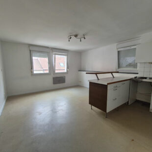 Appartement Lens 1 pièce(s) 24.43 m2+ parking.