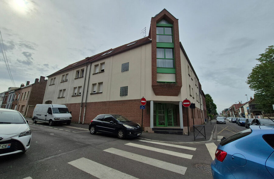 Appartement Lens 1 pièce(s) 24.43 m2+ parking.